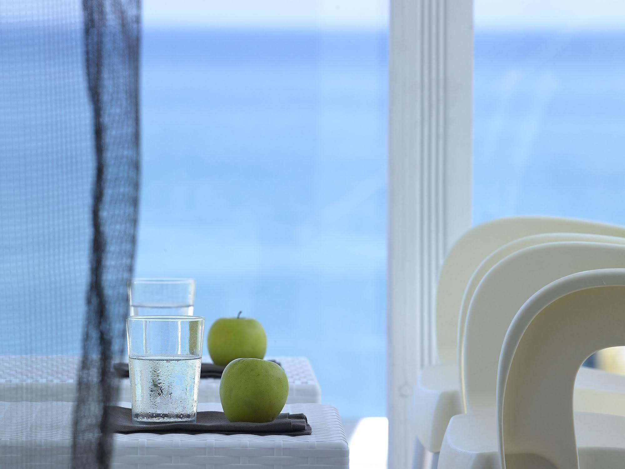 Coral Hotel Ierápetra Dış mekan fotoğraf